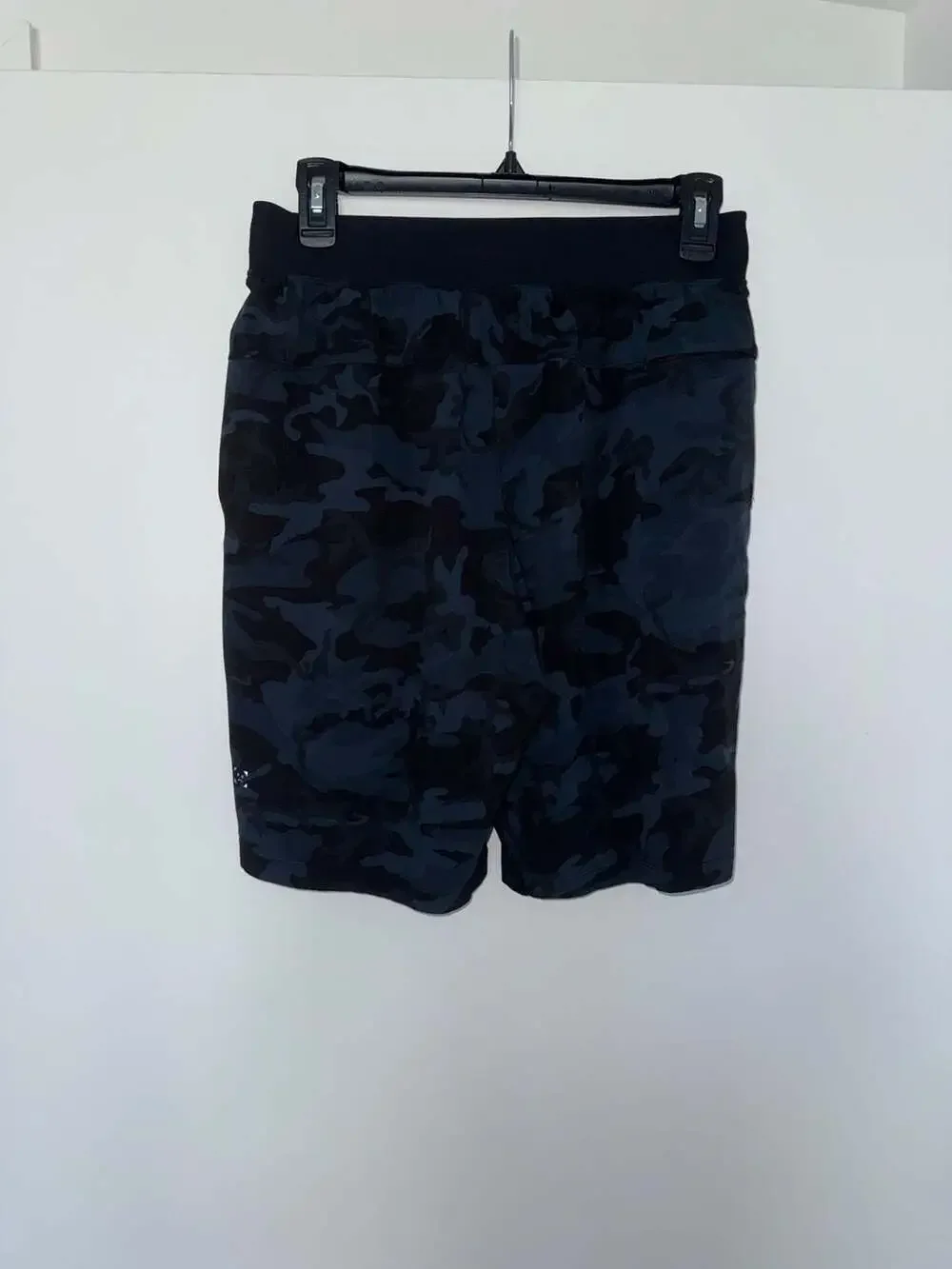 Lululemon Men's Camo Athletic Training Shorts
